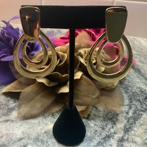 BRAND NEW Nordstrom Triple Teardrop Hoop Earrings. 14k gold plated.